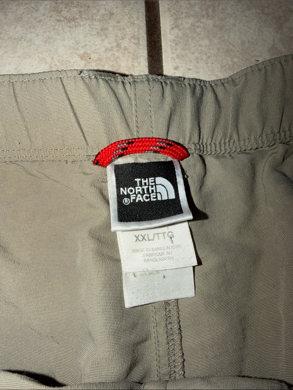 The North Face Olive Green Men's Cargo Shorts with Integrated Belt - Picture 2 of 8